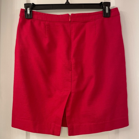 Red skirt with pockets - Picture 2 of 2